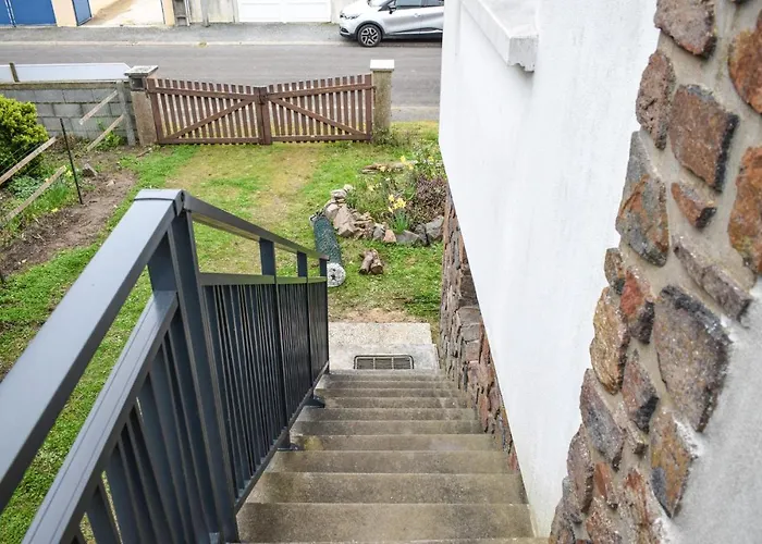 Stunning In Saint-Hilaire-de-Riez