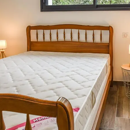 3 Bedroom Gorgeous In 펜션 *