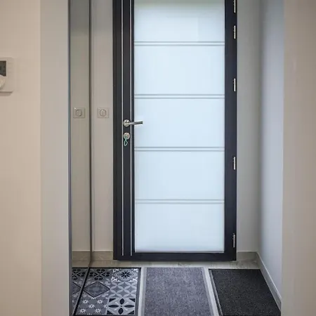 Stunning In Σπίτι διακοπών Saint-Hilaire-de-Riez